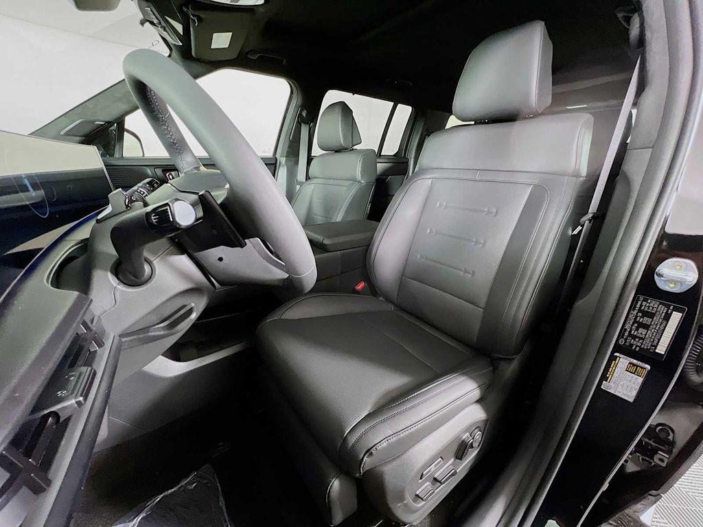 new 2026 Hyundai SANTA FE HEV car, priced at $51,124