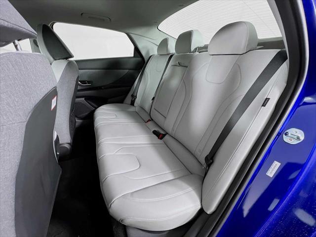new 2025 Hyundai Elantra car, priced at $27,043