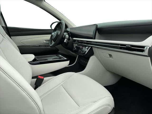 new 2025 Hyundai Tucson car, priced at $39,979