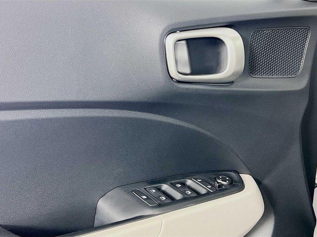 new 2025 Hyundai Venue car, priced at $21,347