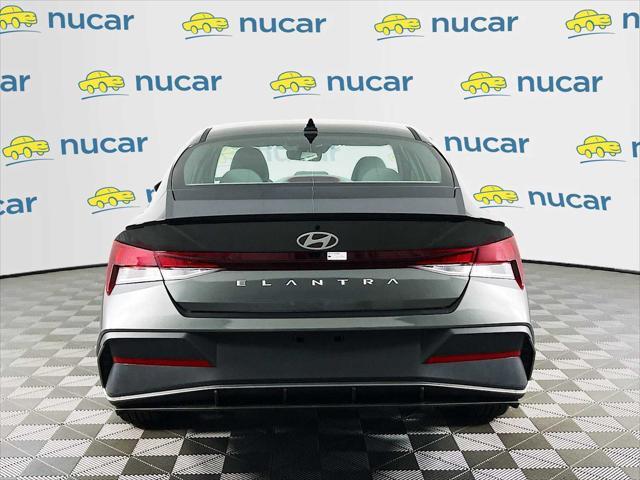 new 2025 Hyundai Elantra car, priced at $25,065