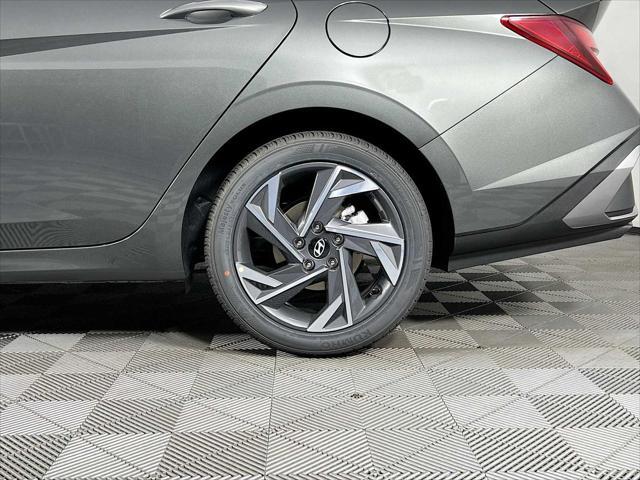 new 2025 Hyundai Elantra car, priced at $25,065