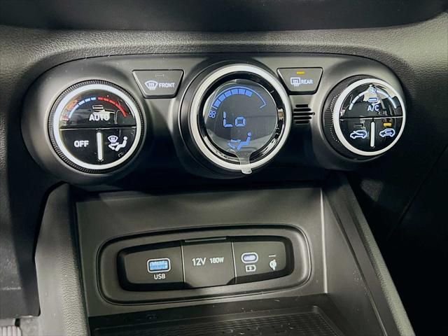 new 2025 Hyundai Venue car, priced at $24,989