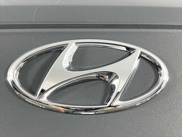 new 2025 Hyundai Venue car, priced at $24,989