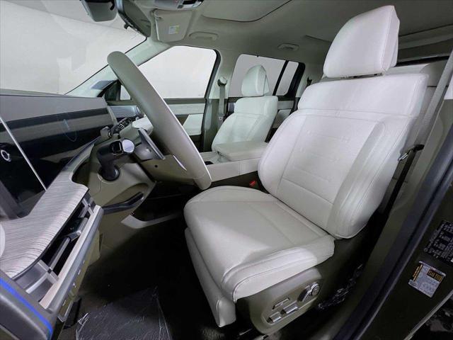 new 2025 Hyundai Santa Fe car, priced at $48,571
