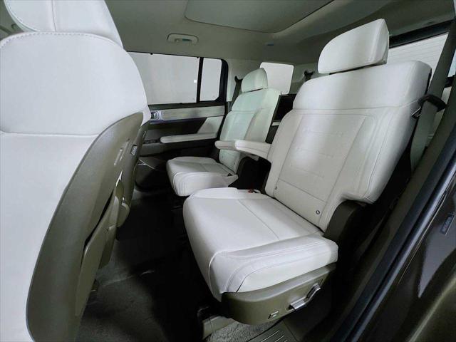 new 2025 Hyundai Santa Fe car, priced at $47,325