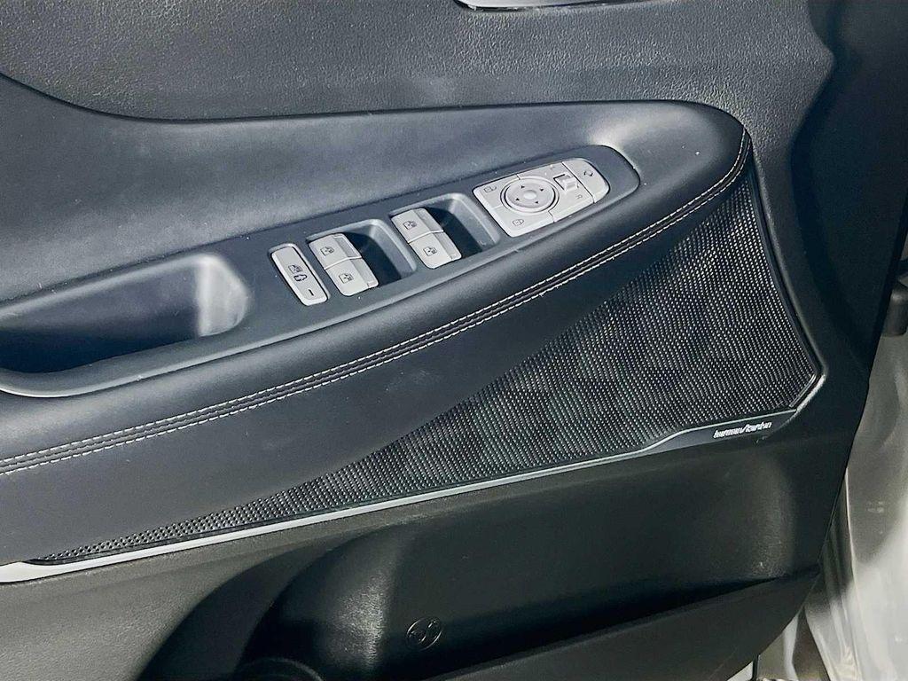 used 2023 Hyundai Santa Fe car, priced at $29,991