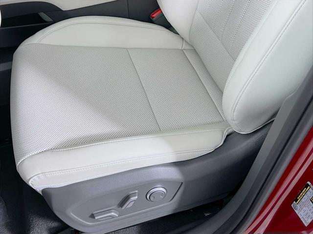 new 2025 Hyundai Santa Fe car, priced at $42,415