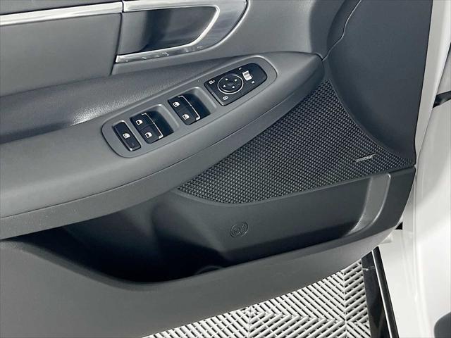 used 2023 Hyundai Sonata car, priced at $22,991
