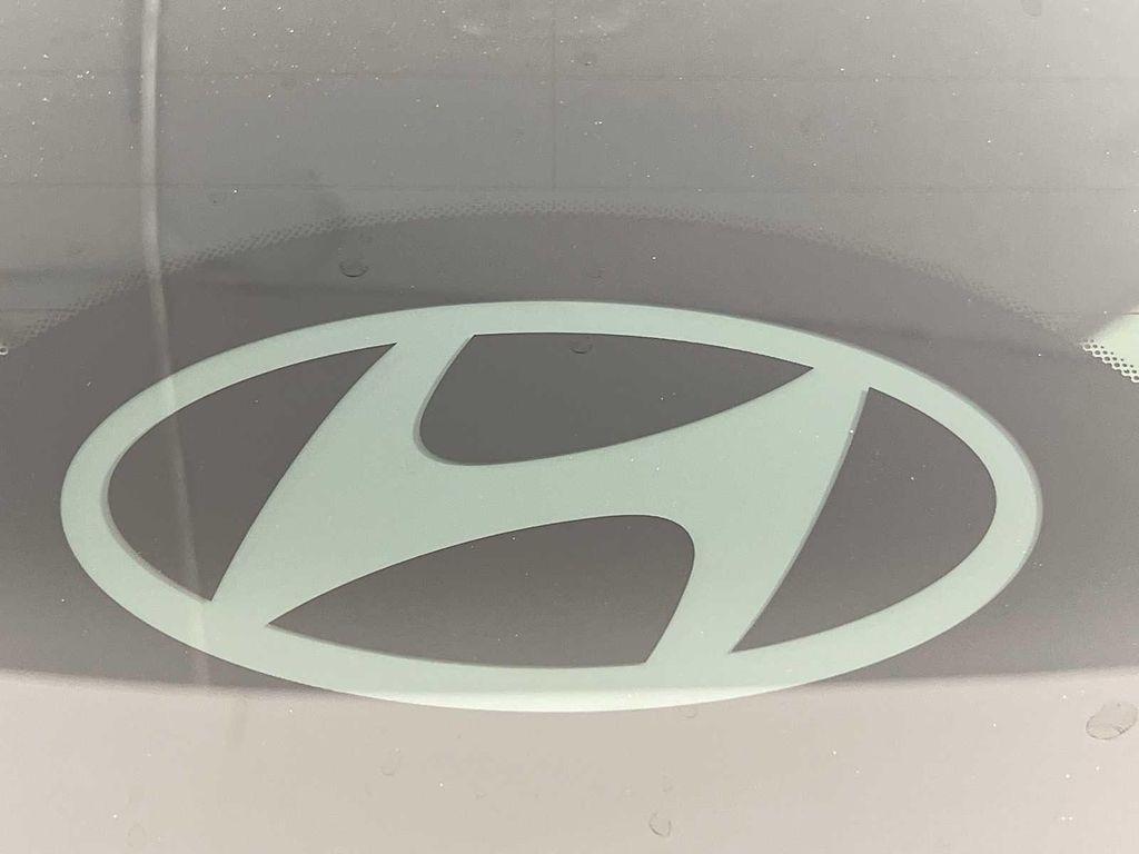 new 2026 Hyundai IONIQ 9 car, priced at $64,040