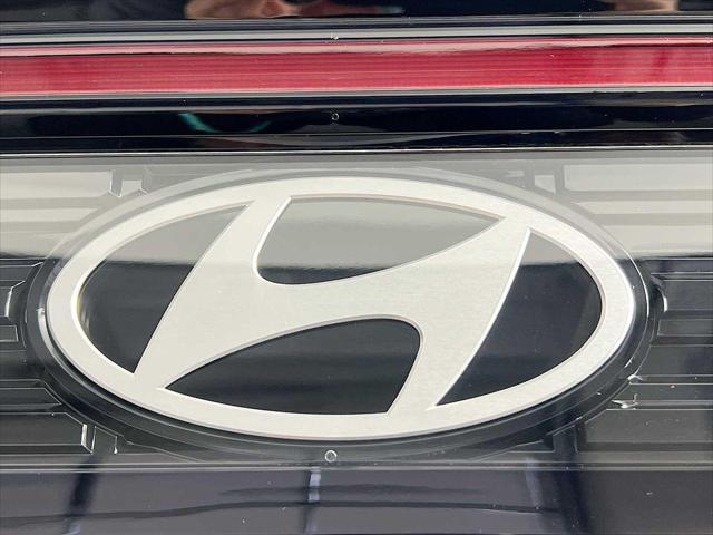 new 2025 Hyundai Sonata Hybrid car, priced at $31,685