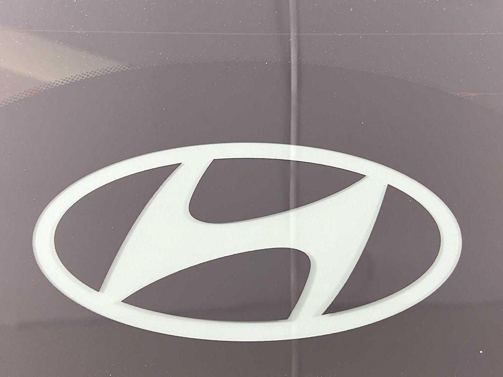 new 2025 Hyundai Tucson car, priced at $34,095