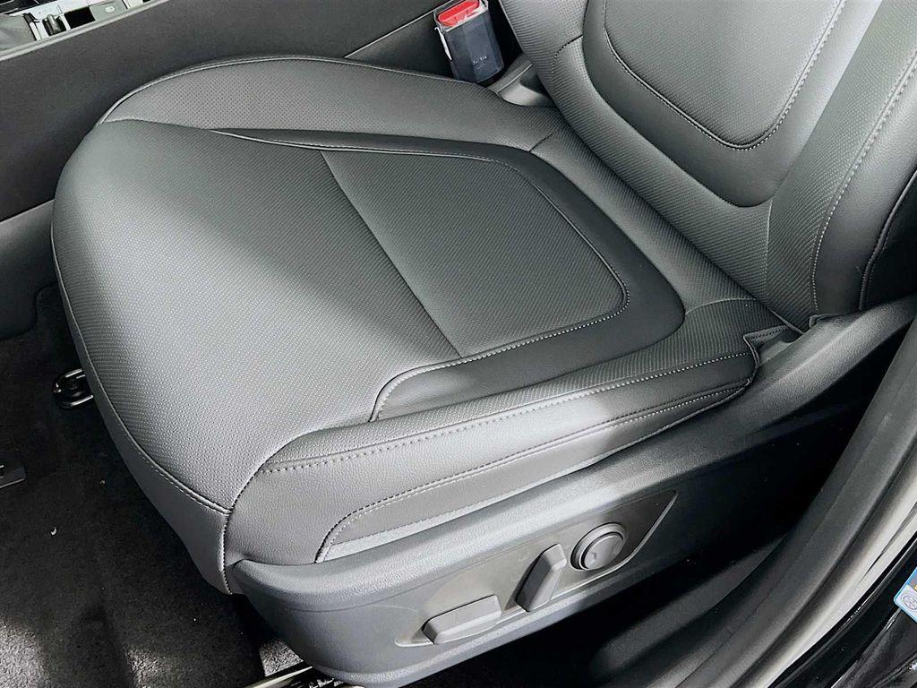 new 2025 Hyundai Tucson car, priced at $34,095