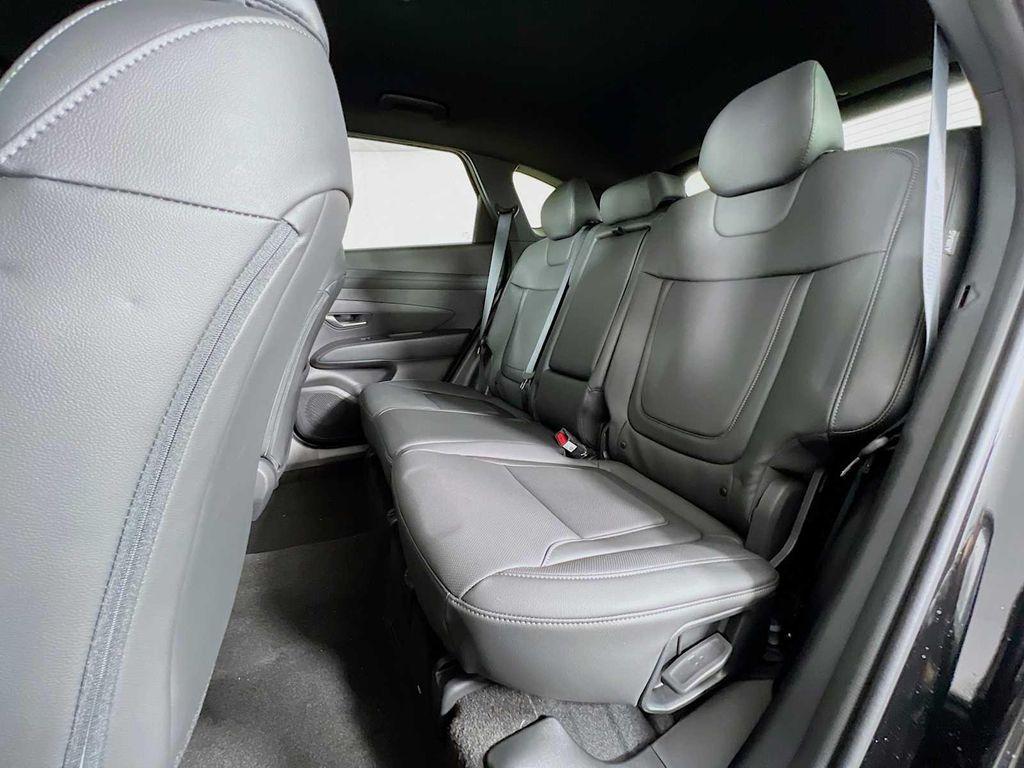 new 2025 Hyundai Tucson car, priced at $34,095