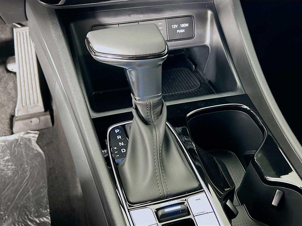 new 2025 Hyundai Tucson car, priced at $34,095
