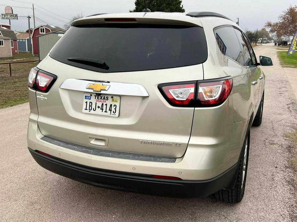 used 2014 Chevrolet Traverse car, priced at $7,900