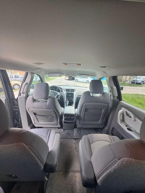 used 2012 Chevrolet Traverse car, priced at $6,988