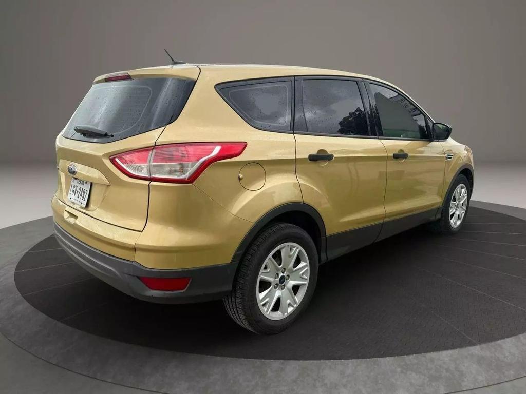 used 2015 Ford Escape car, priced at $5,488
