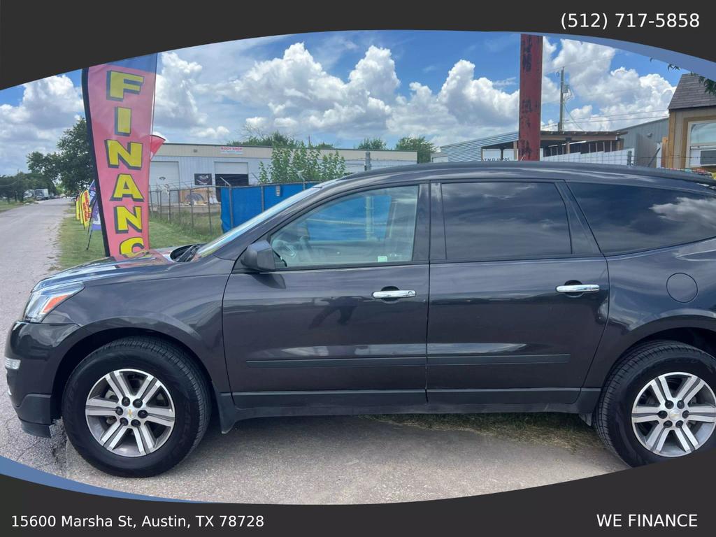 used 2017 Chevrolet Traverse car, priced at $6,888