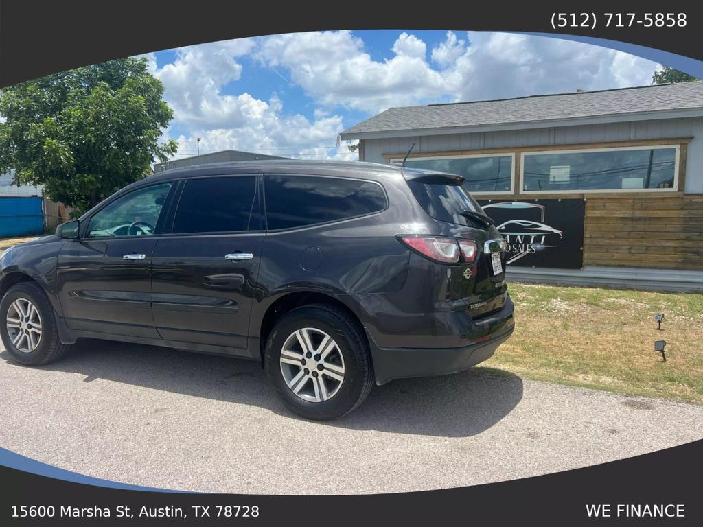 used 2017 Chevrolet Traverse car, priced at $6,888