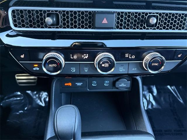 used 2025 Honda Civic Hybrid car, priced at $27,758