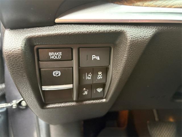 used 2020 Acura MDX car, priced at $30,314