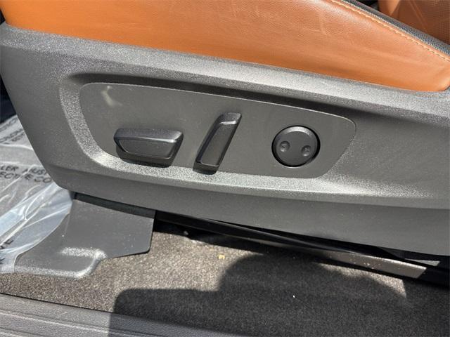 used 2023 Nissan Pathfinder car, priced at $40,764
