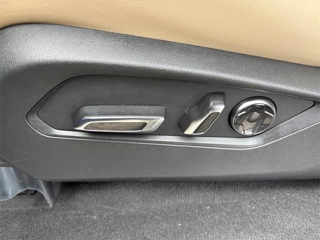 used 2023 Acura MDX car, priced at $39,997