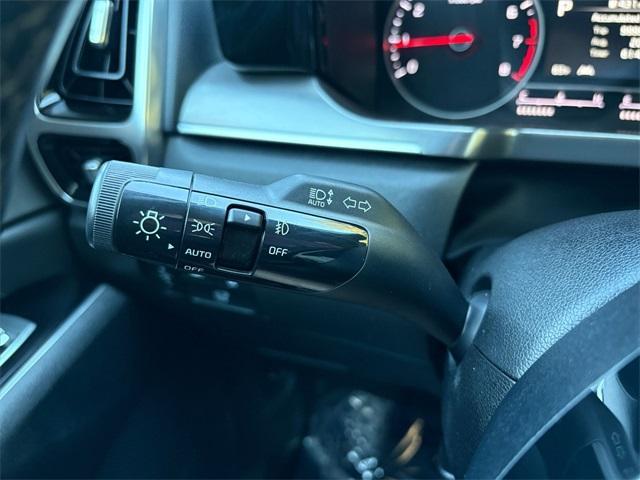 used 2022 Kia Sorento car, priced at $28,491