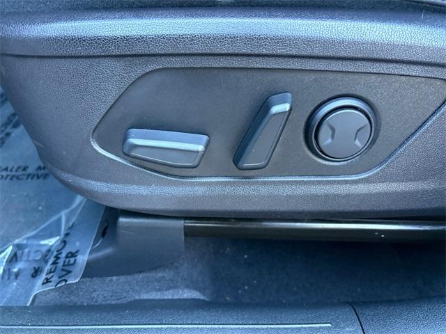 used 2022 Kia Sorento car, priced at $28,491