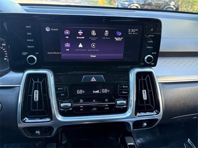 used 2022 Kia Sorento car, priced at $28,491