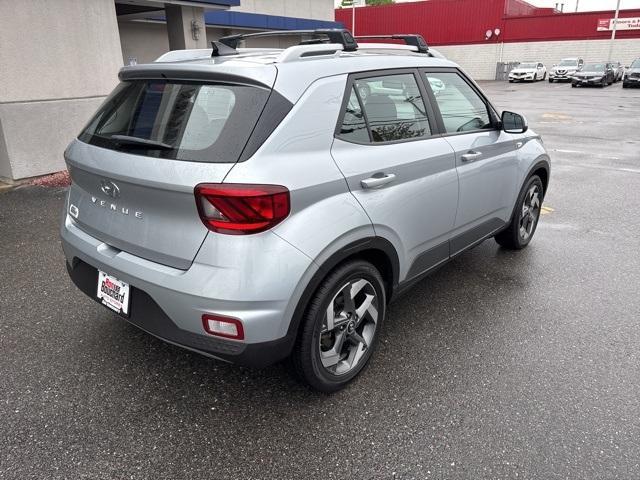 used 2022 Hyundai Venue car, priced at $17,749
