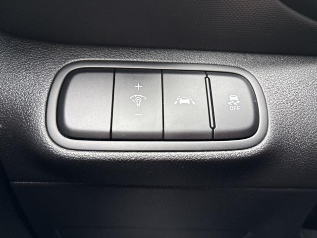used 2022 Hyundai Venue car, priced at $17,749