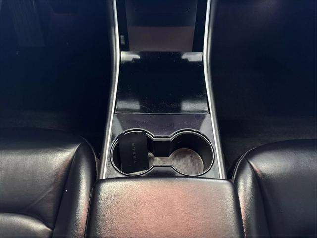 used 2019 Tesla Model 3 car