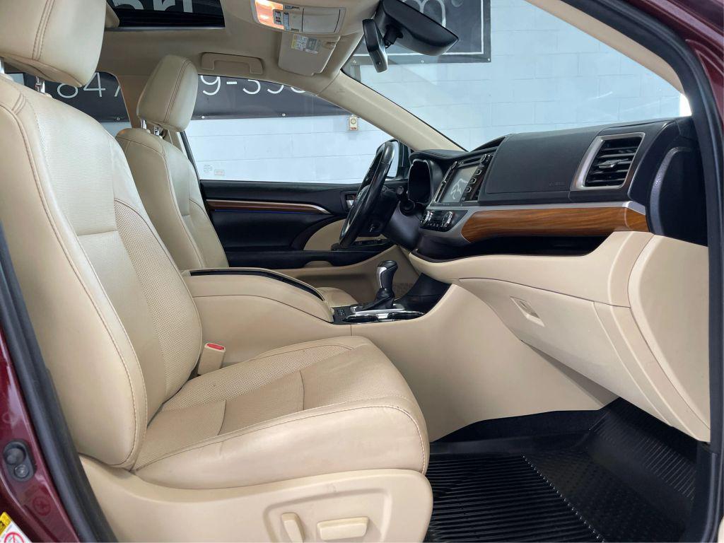 used 2017 Toyota Highlander car, priced at $21,995