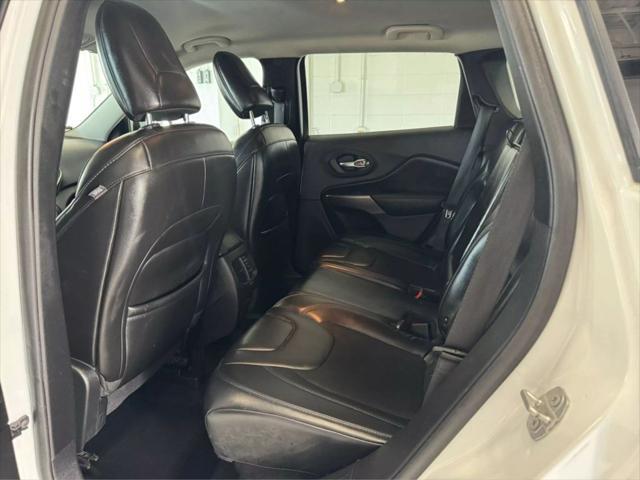 used 2019 Jeep Cherokee car, priced at $13,490