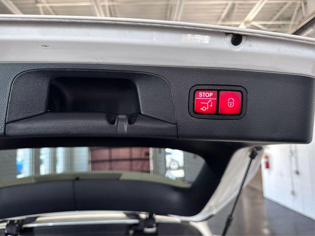 used 2018 Mercedes-Benz GLC 300 car, priced at $17,995