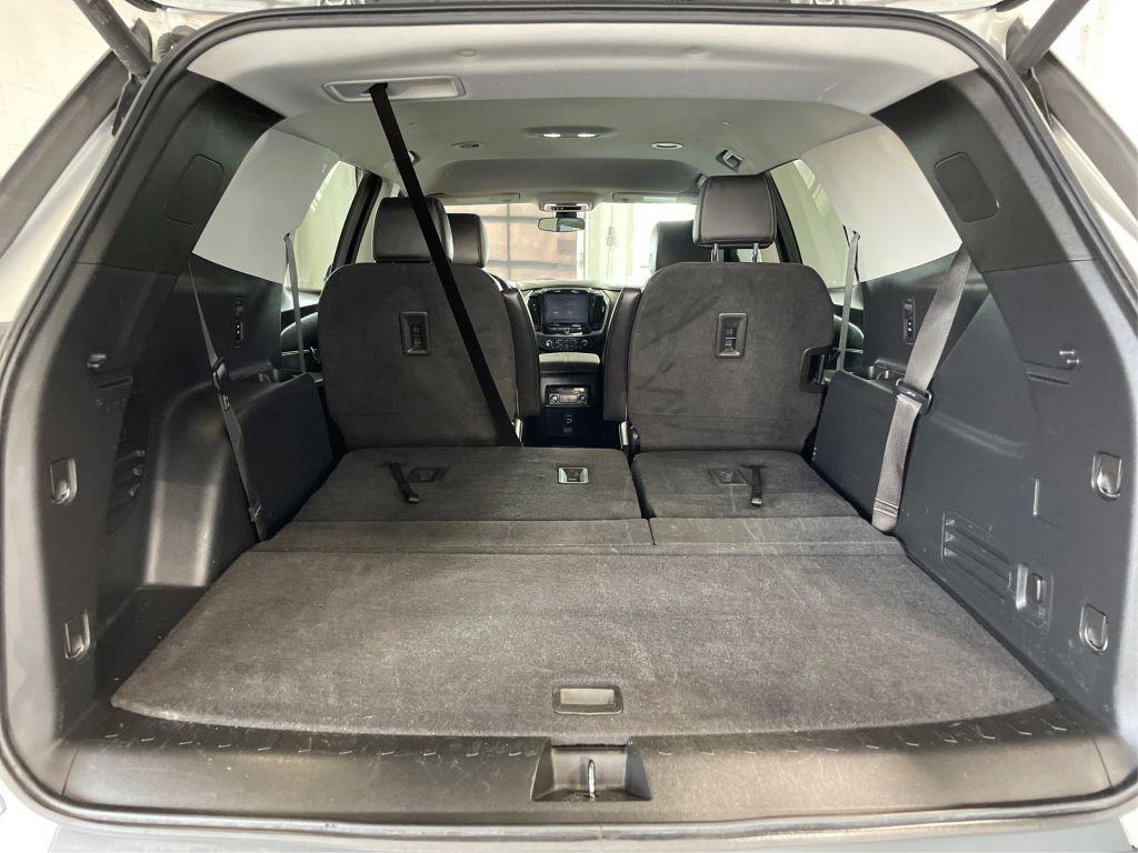 used 2021 Chevrolet Traverse car, priced at $17,995