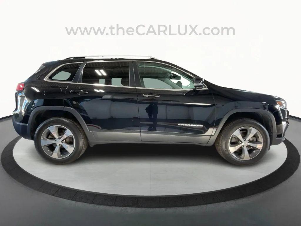 used 2019 Jeep Cherokee car, priced at $15,990