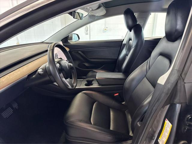 used 2019 Tesla Model 3 car