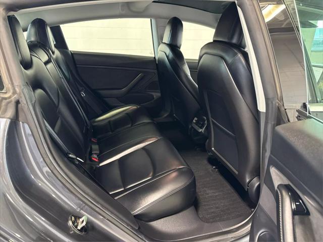 used 2019 Tesla Model 3 car