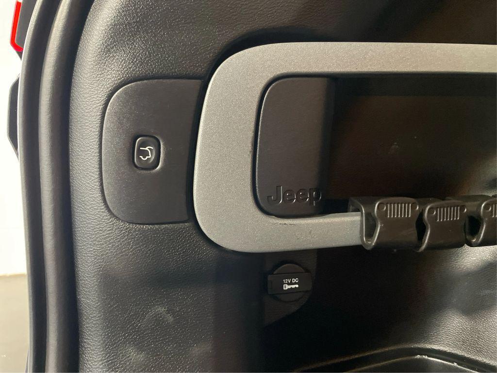 used 2017 Jeep Cherokee car, priced at $9,990