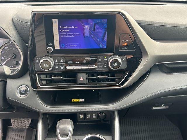 used 2023 Toyota Highlander car, priced at $35,495