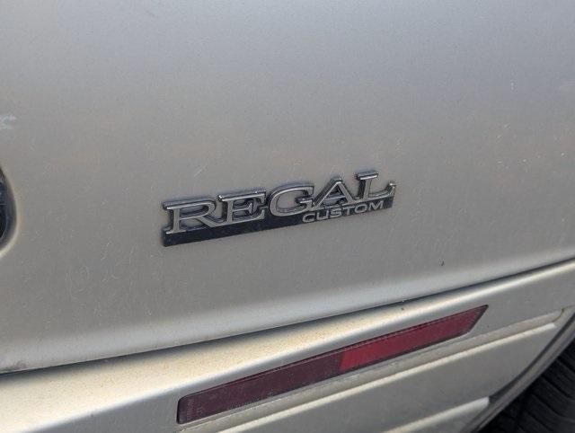 used 1992 Buick Regal car, priced at $3,488