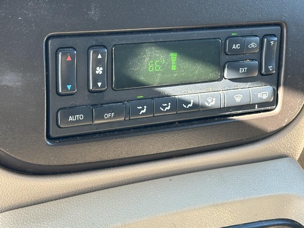 used 2003 Ford Expedition car, priced at $5,750