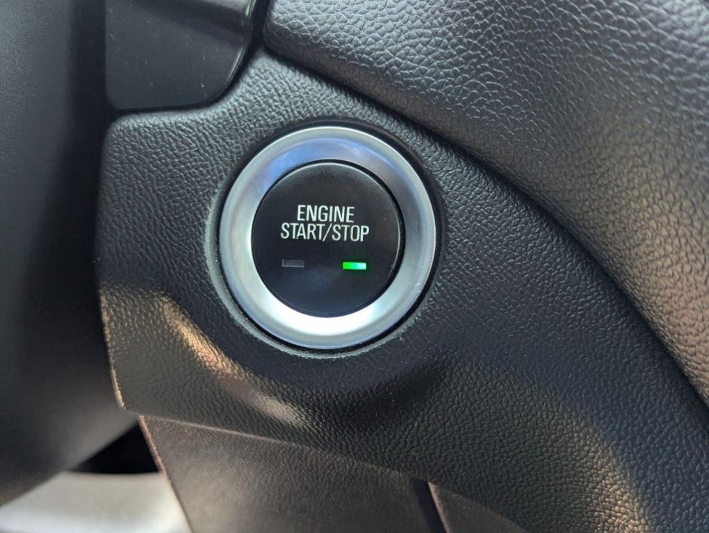 used 2020 Chevrolet Equinox car, priced at $15,988