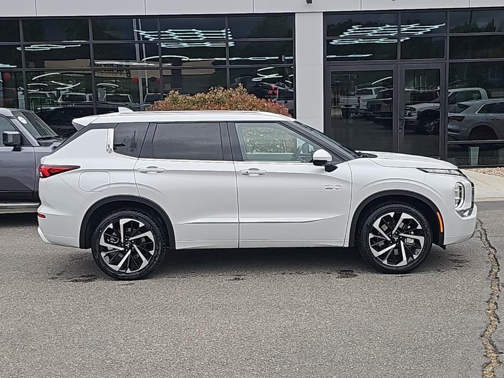 new 2025 Mitsubishi Outlander PHEV car, priced at $47,488