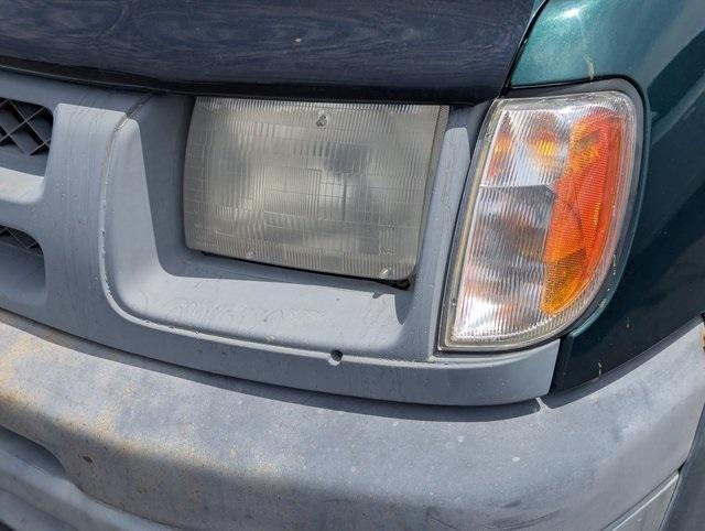 used 2000 Nissan Xterra car