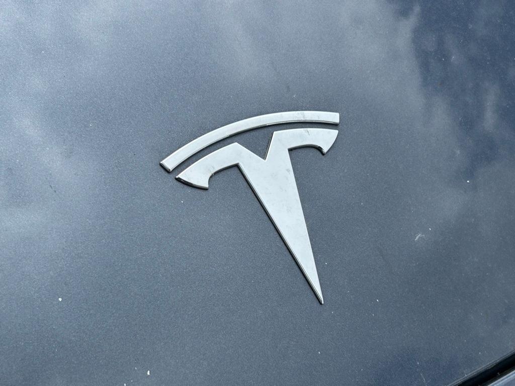 used 2022 Tesla Model 3 car