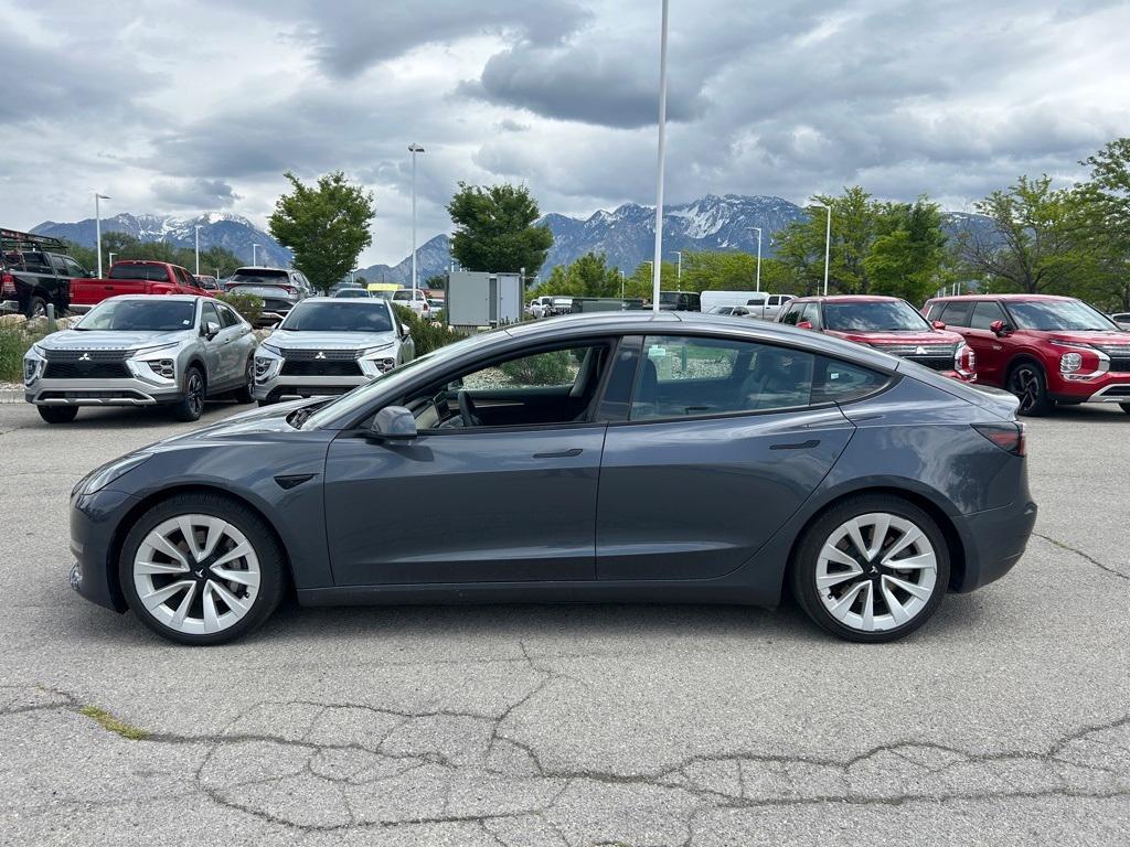 used 2022 Tesla Model 3 car